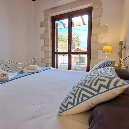 Villa Anais Charming Stone House La Canea