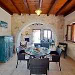 Vila Anais Charming Stone House