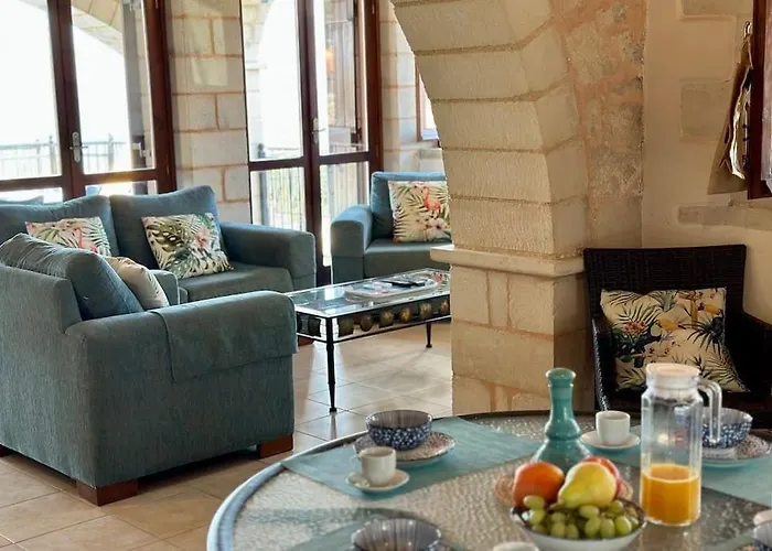 וילה Anais Charming Stone House *