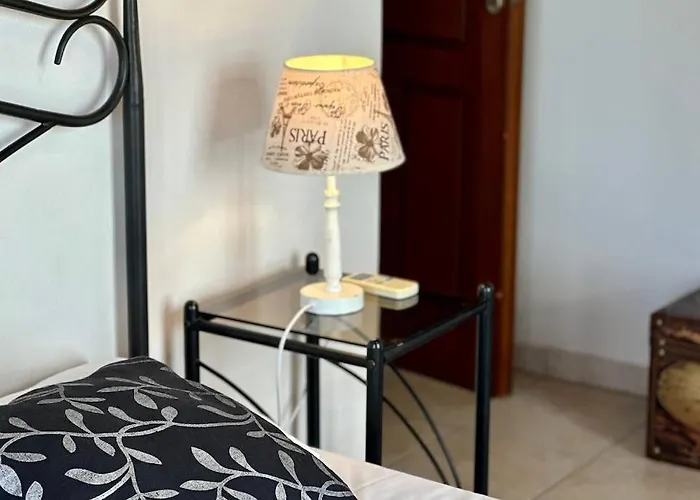 Anais Charming Stone House וילה חאניה