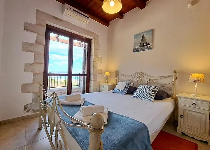 Anais Charming Stone House فيلة