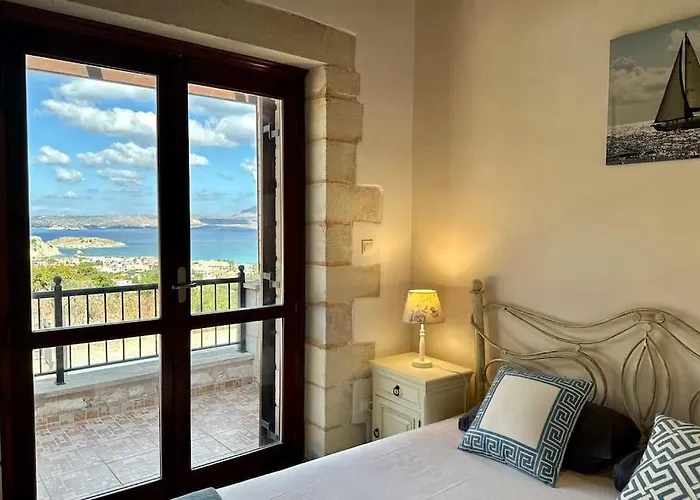 Anais Charming Stone House * خانيا