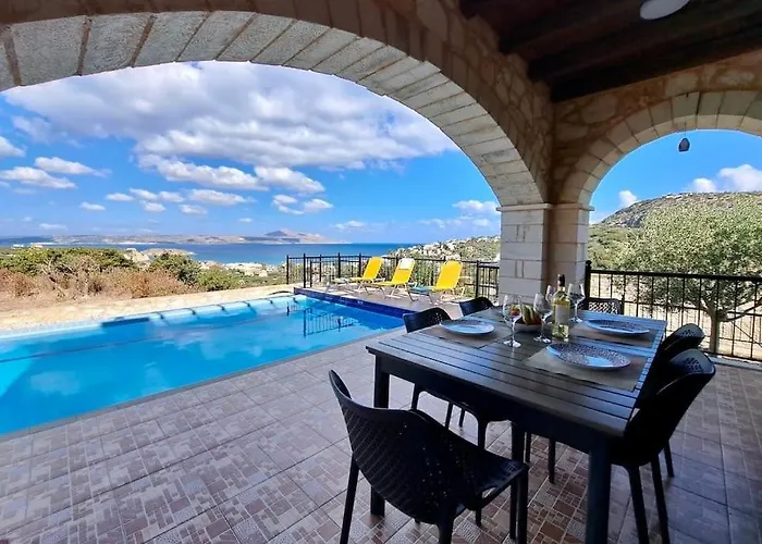 Anais Charming Stone House *